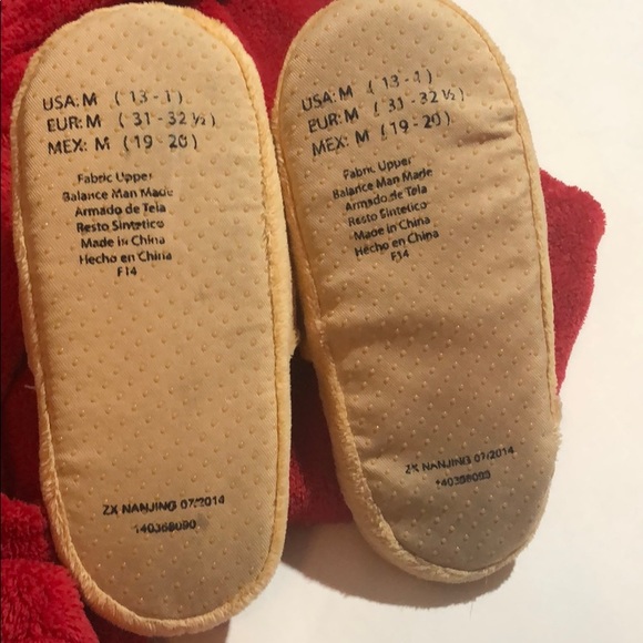 Robe and Slipper Set - Picture 4 of 4